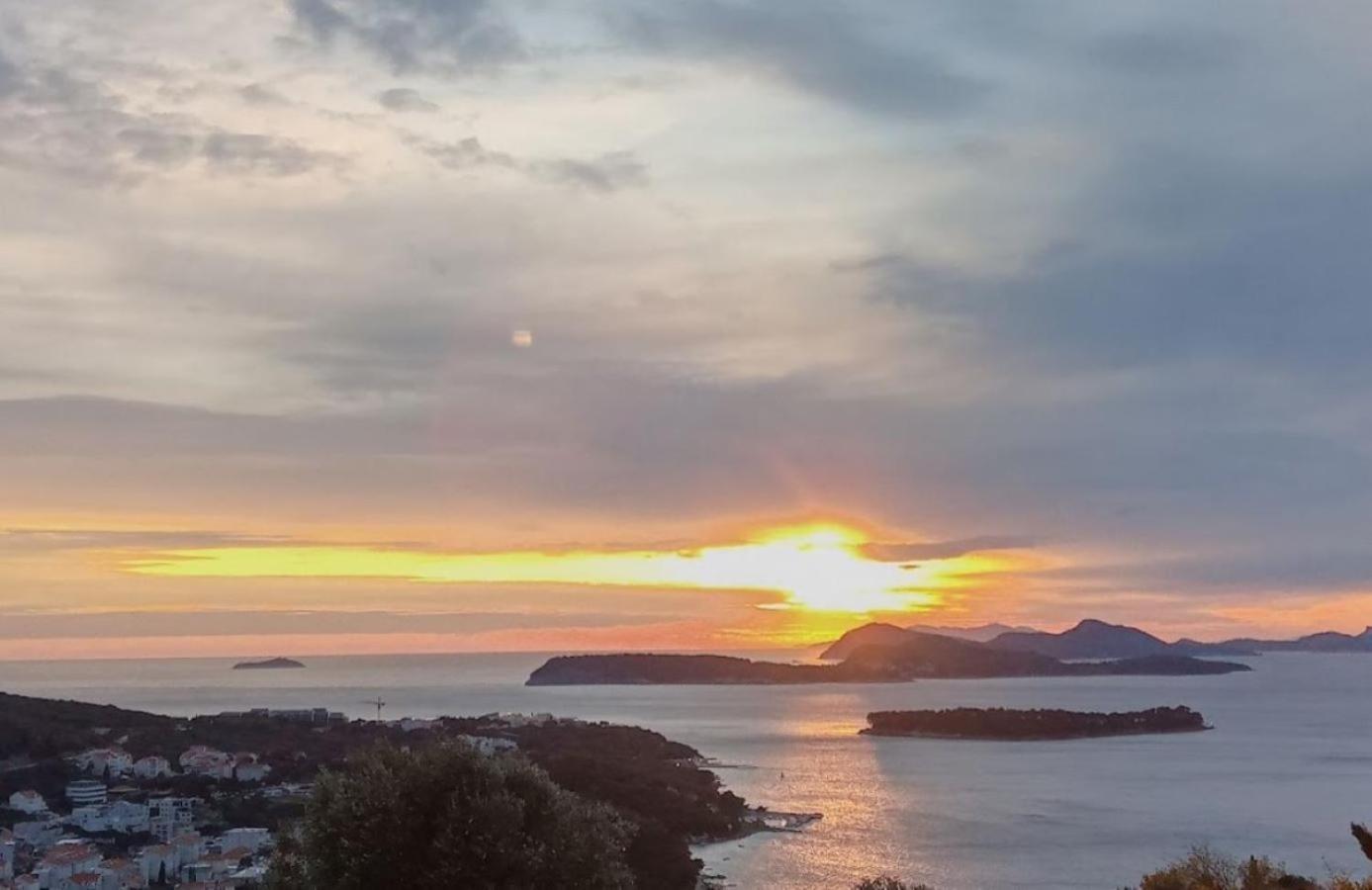 Sea View Apartment Nuncijata Dubrovnik Luaran gambar